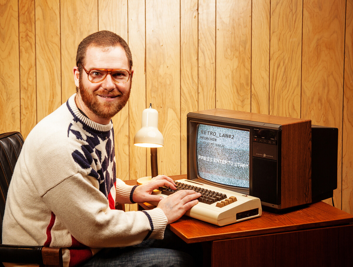 RetroLAN2 - Background 2.jpg